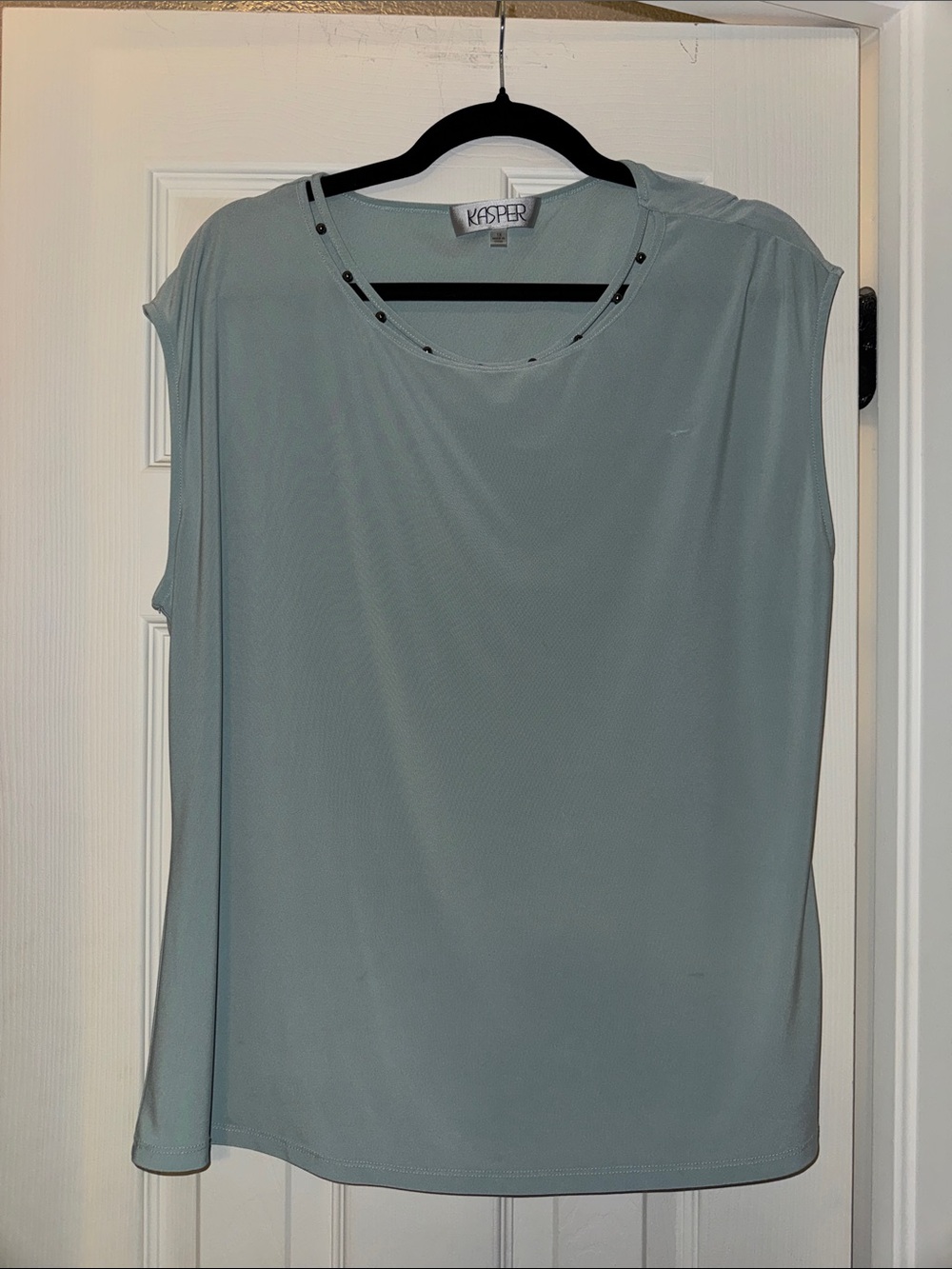 Kasper Sleeveless Stud-Trim Tank in Seafoam